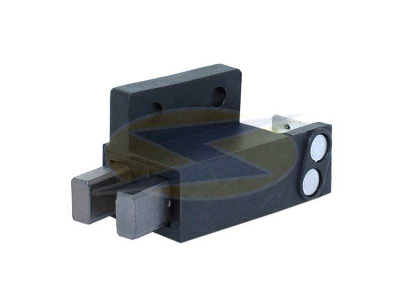 PORTA-ESC-PARA-ALTERNADOR-2.2102-(B029D)